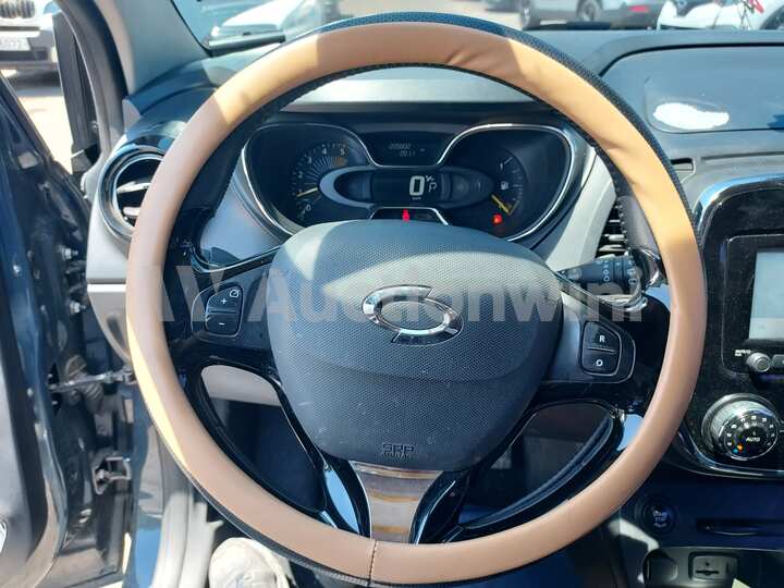 Renault QM3 2015 — 44