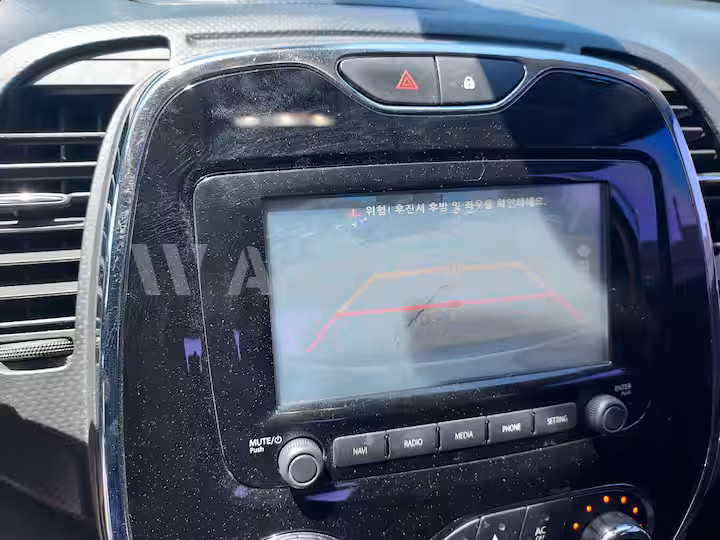 Renault QM3 2015 — 47