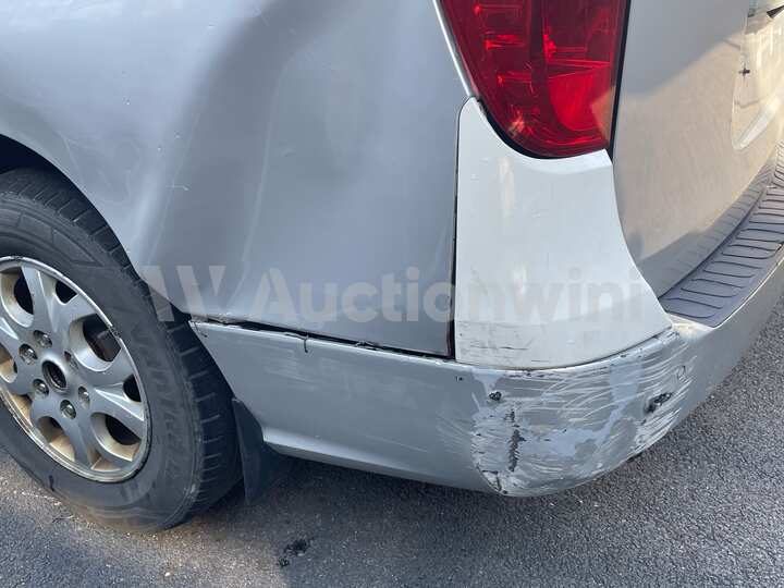 Hyundai Starex 2010 — 15