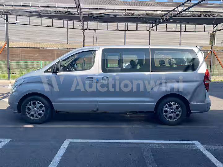 Hyundai Starex 2010 — 3