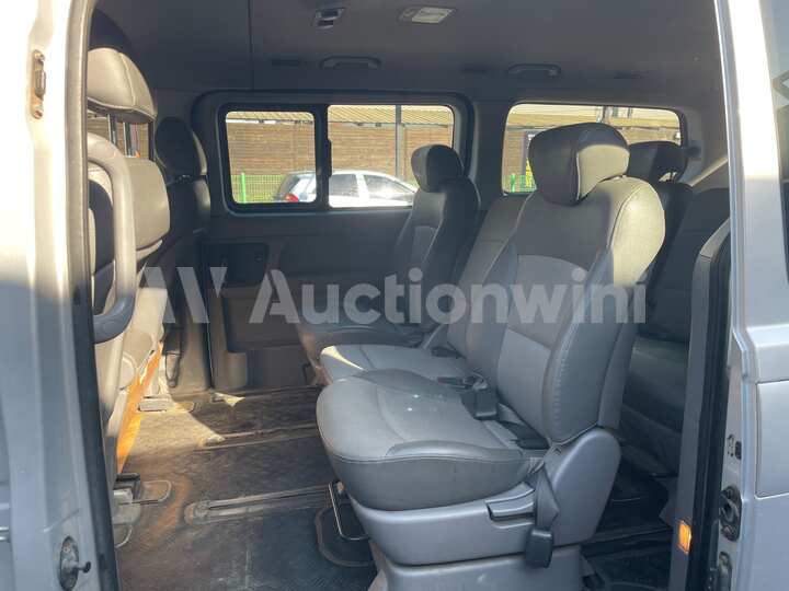 Hyundai Starex 2010 — 48