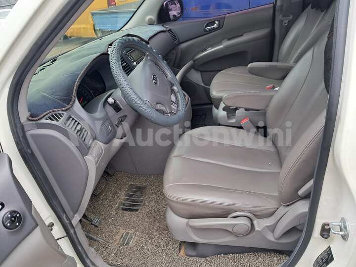 Kia Carnival 2011 — 25