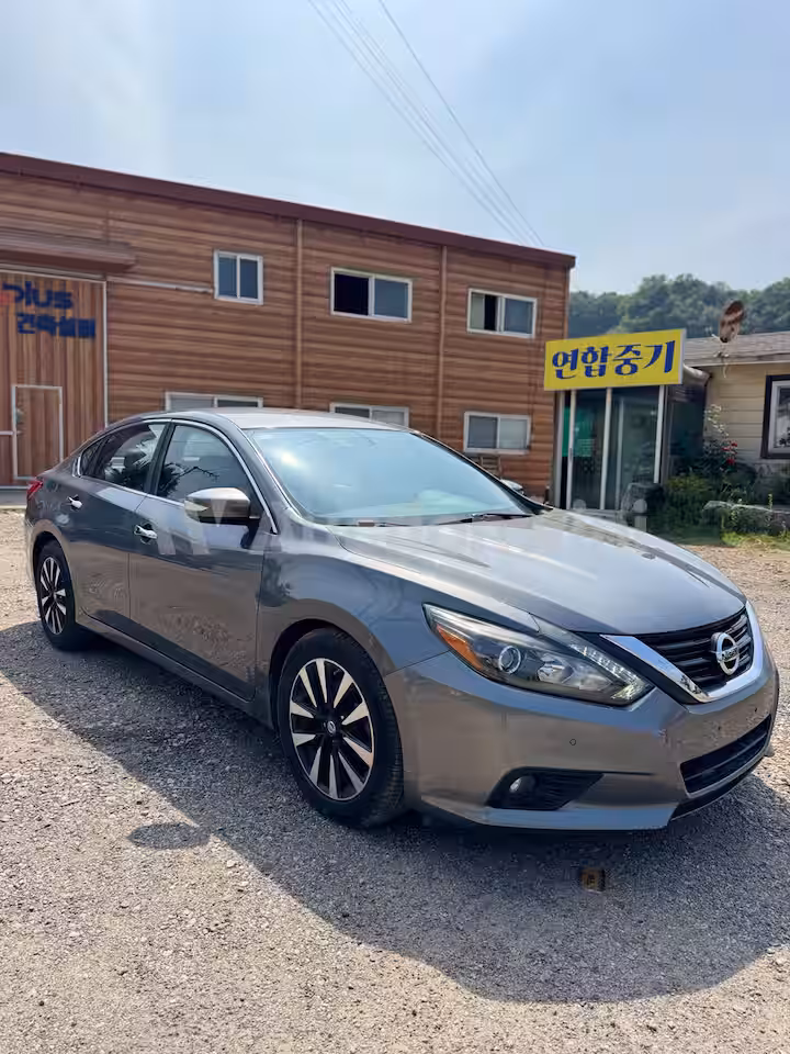 Nissan Altima 2017 — 7