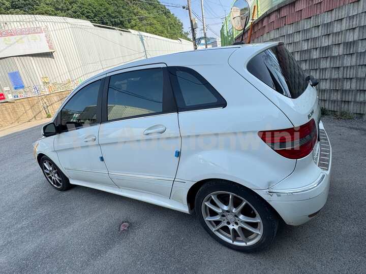 Mercedes Benz B Class 2010 — 4