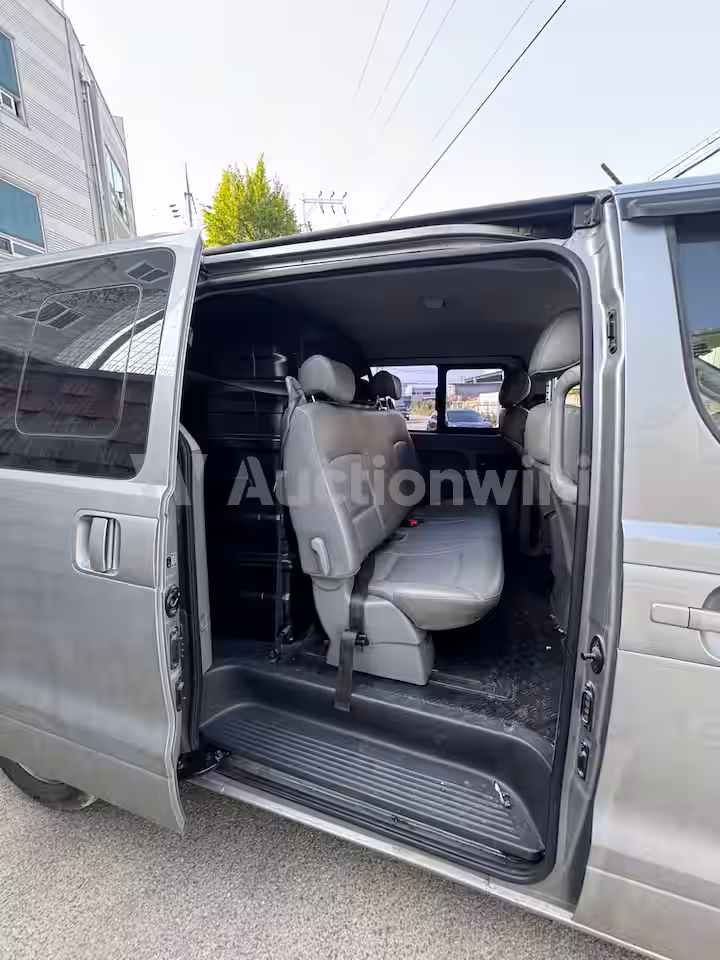 Hyundai Starex 2014 — 12