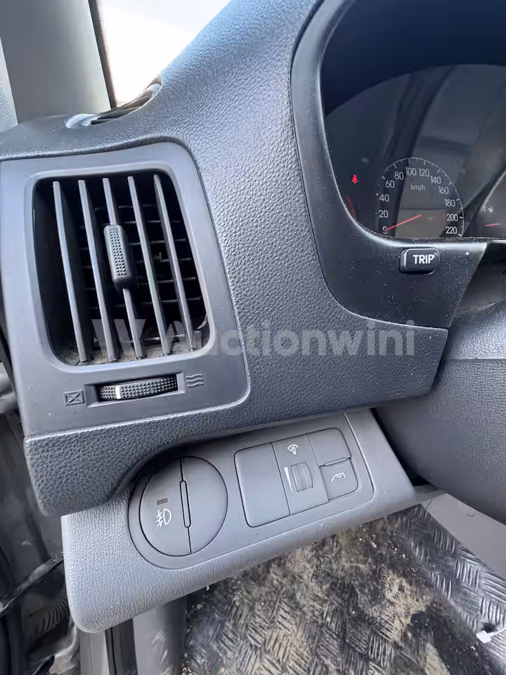 Hyundai Starex 2014 — 15