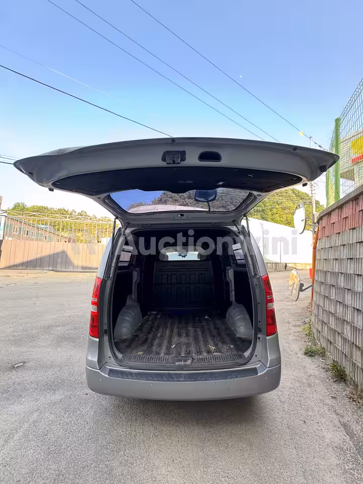 Hyundai Starex 2014 — 16