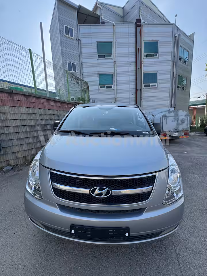 Hyundai Starex 2014 — 7