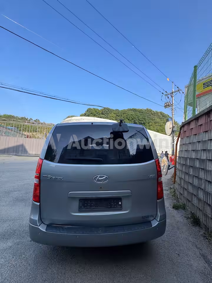 Hyundai Starex 2014 — 10