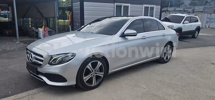 Mercedes Benz E Class 2019 — 2