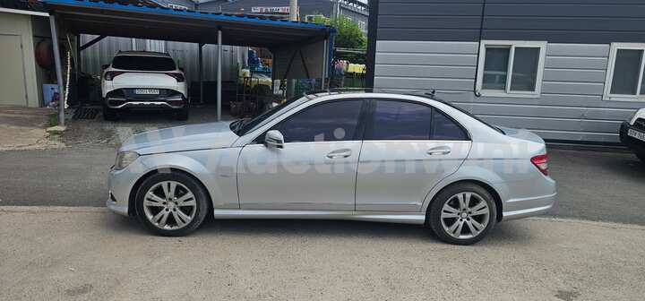 Mercedes Benz C Class 2010 — 3