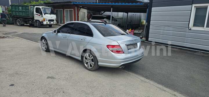 Mercedes Benz C Class 2010 — 4