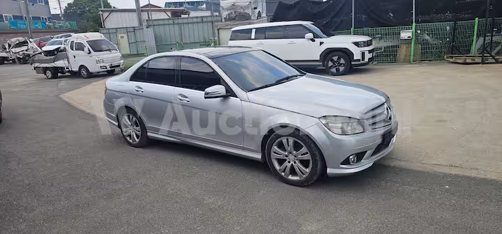 Mercedes Benz C Class 2010 — 6