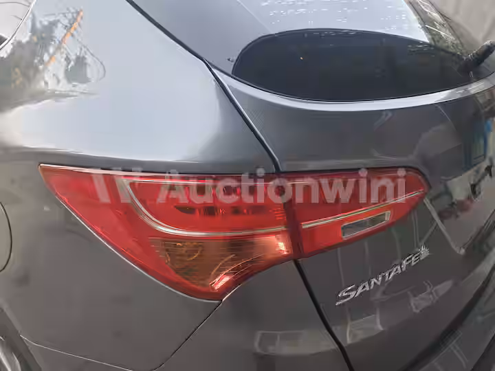 Hyundai SantaFe 2015 — 21
