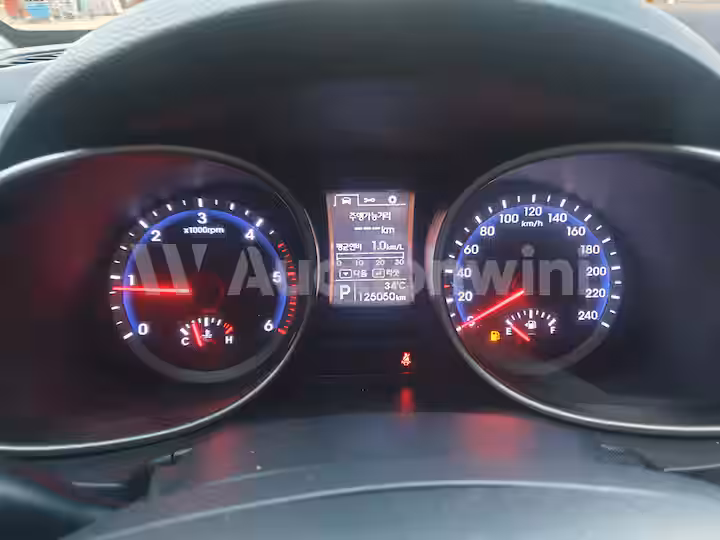 Hyundai SantaFe 2015 — 39