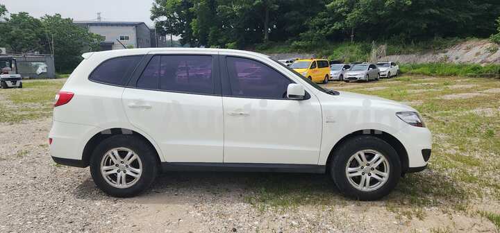 Hyundai SantaFe 2011 — 4