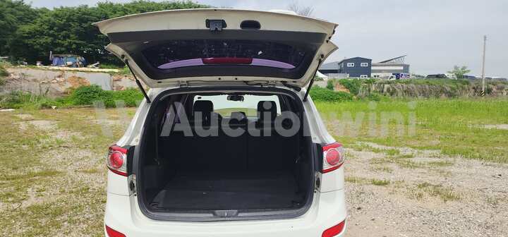 Hyundai SantaFe 2011 — 33
