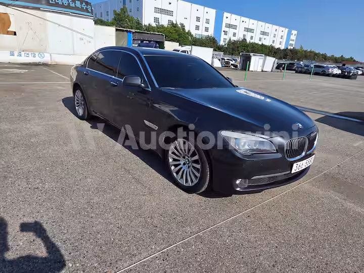 BMW 7 Series 2012 — 11