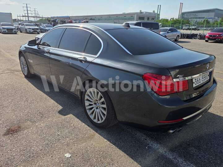 BMW 7 Series 2012 — 5