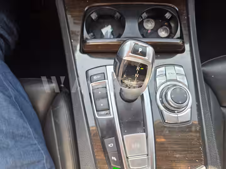 BMW 7 Series 2012 — 50