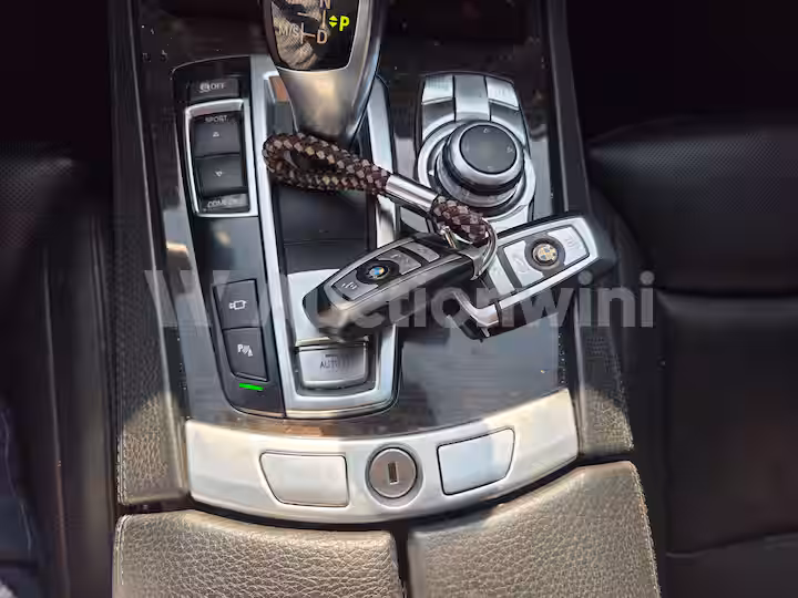 BMW 7 Series 2012 — 55