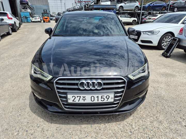 Audi A3 2015 — 2
