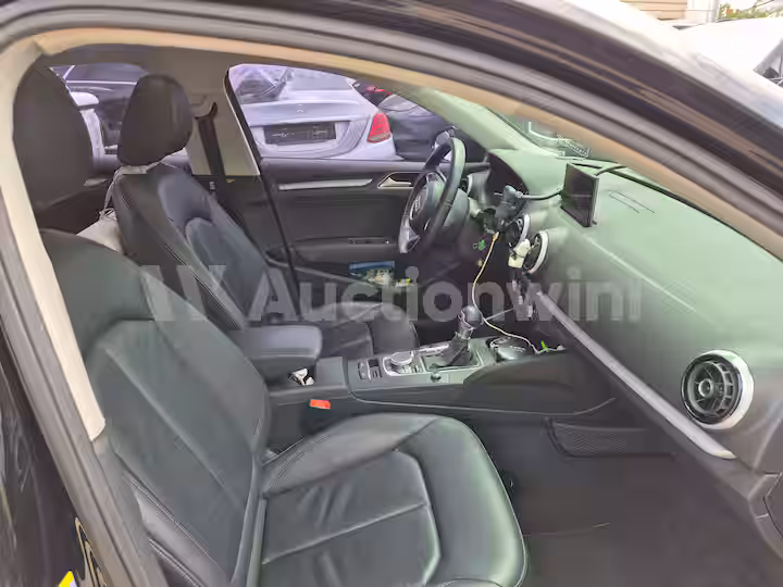 Audi A3 2015 — 27