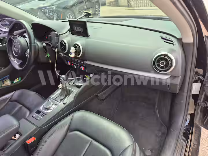Audi A3 2015 — 29
