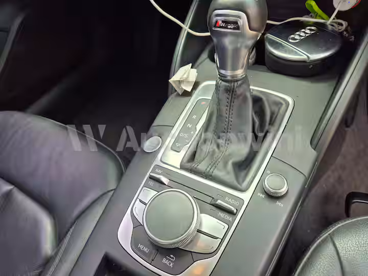 Audi A3 2015 — 32
