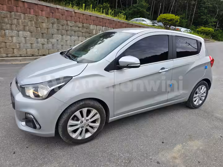 Chevrolet Spark 2017 — 1