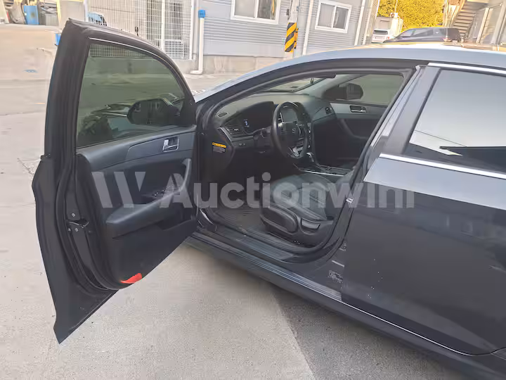 Hyundai Sonata 2019 — 25