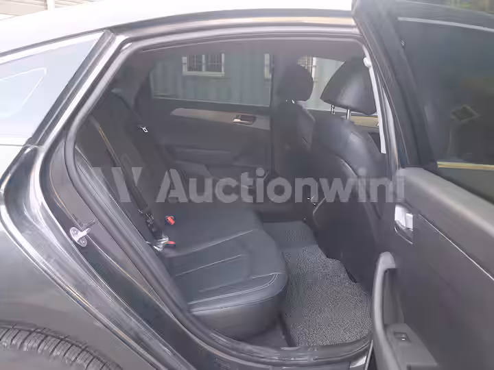 Hyundai Sonata 2019 — 28