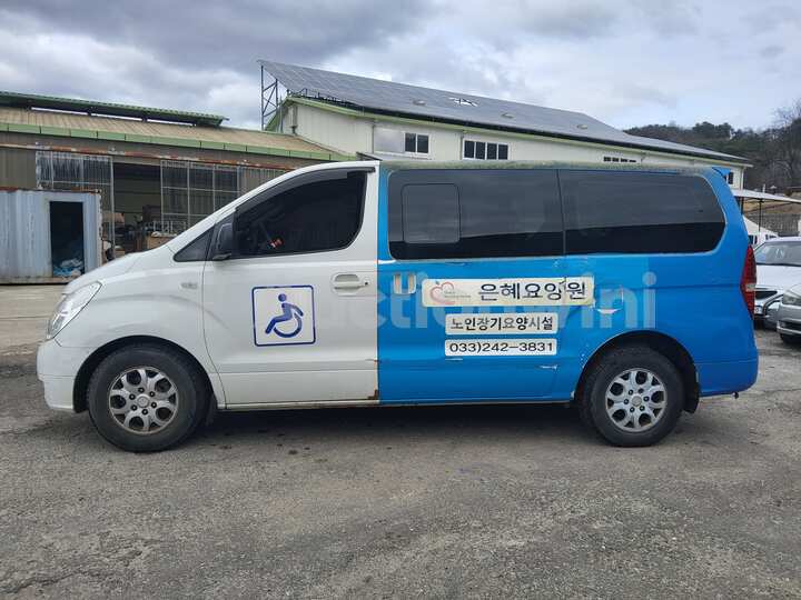 Hyundai Starex 2010 — 2