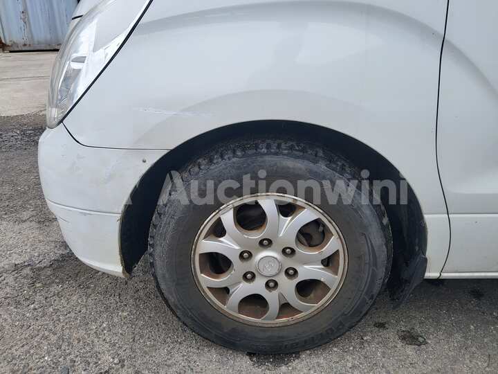 Hyundai Starex 2010 — 12