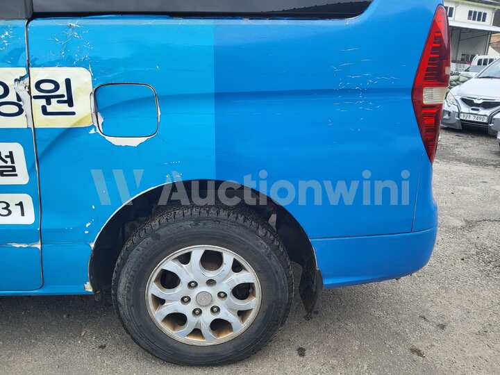 Hyundai Starex 2010 — 14