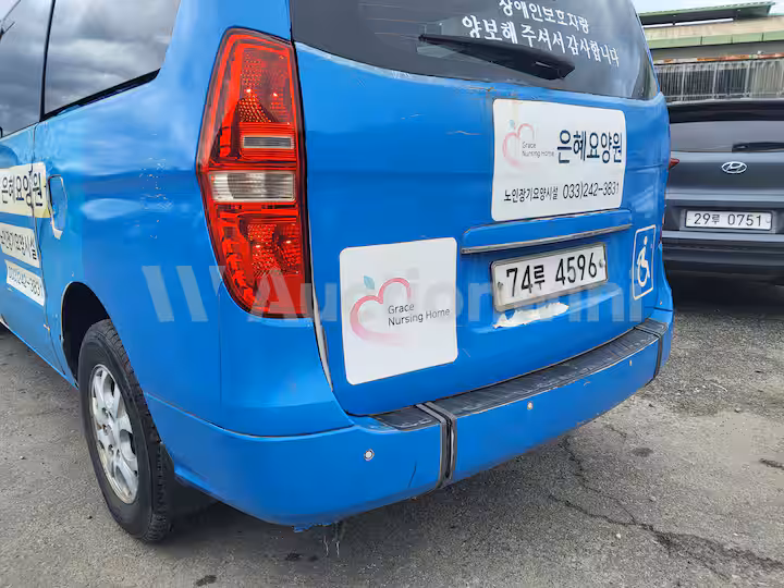 Hyundai Starex 2010 — 15