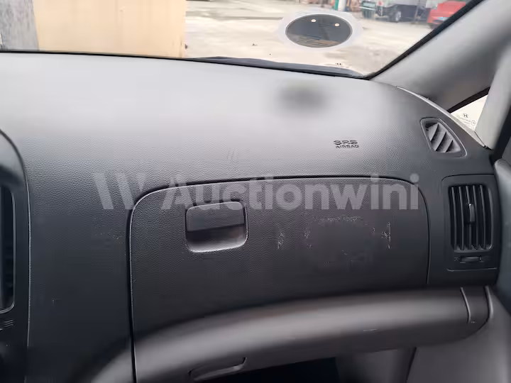Hyundai Starex 2010 — 41