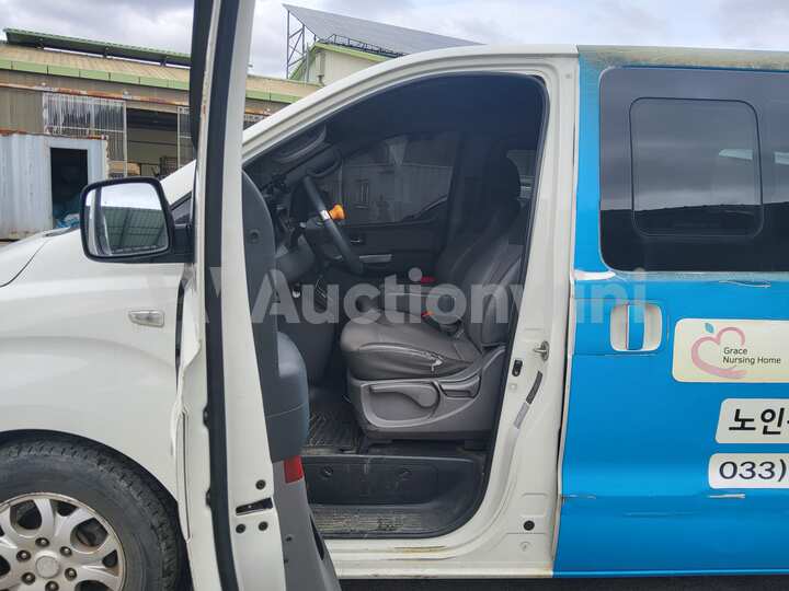 Hyundai Starex 2010 — 44