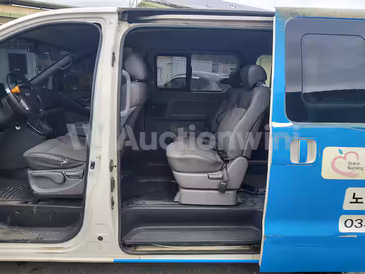 Hyundai Starex 2010 — 47