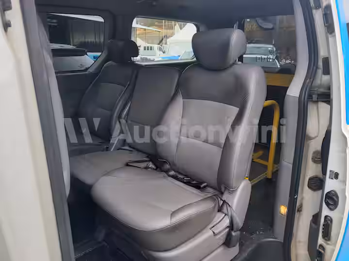 Hyundai Starex 2010 — 48