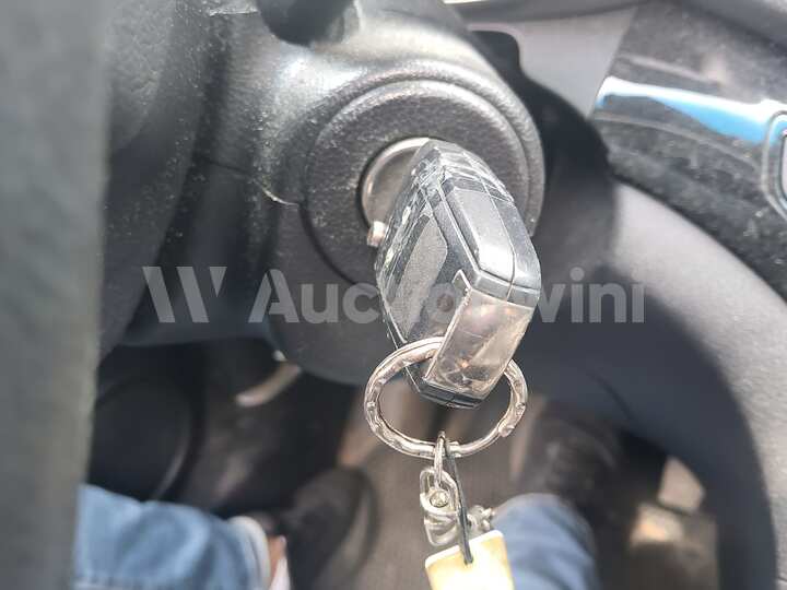 Chevrolet Orlando 2012 — 38