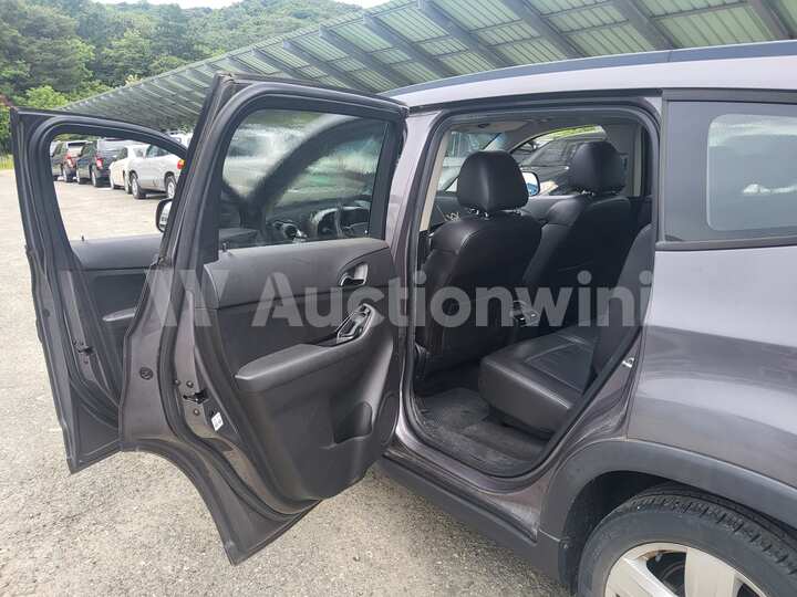 Chevrolet Orlando 2012 — 49