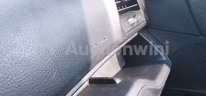 KGM (Ssangyong) Tivoli 2017 — 13