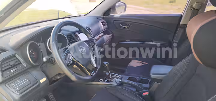 KGM (Ssangyong) Tivoli 2017 — 41