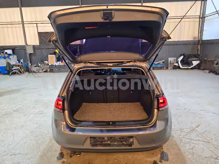 Volkswagen Golf 2014 — 23