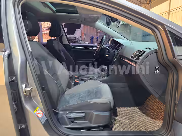Volkswagen Golf 2014 — 31