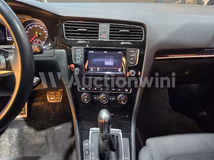 Volkswagen Golf 2014 — 42