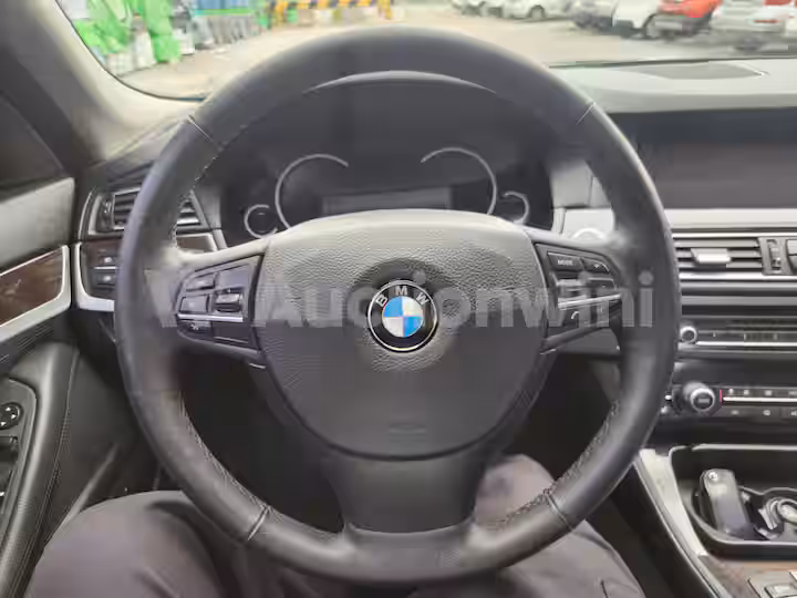 BMW 5 Series 2013 — 22
