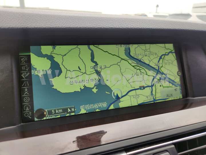 BMW 5 Series 2013 — 26