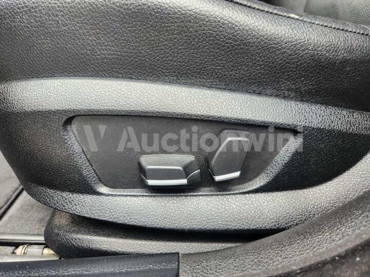 BMW 5 Series 2013 — 32